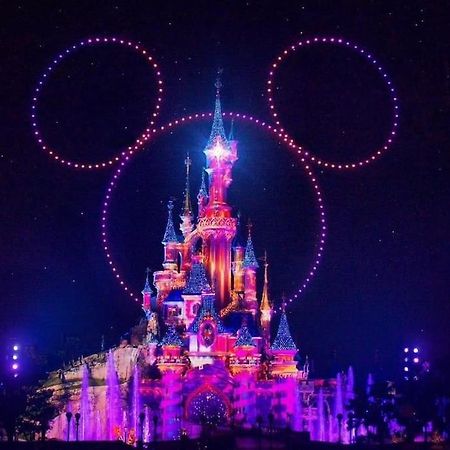 Suite Riviera - Vue Disneyland Chessy  Exterior foto