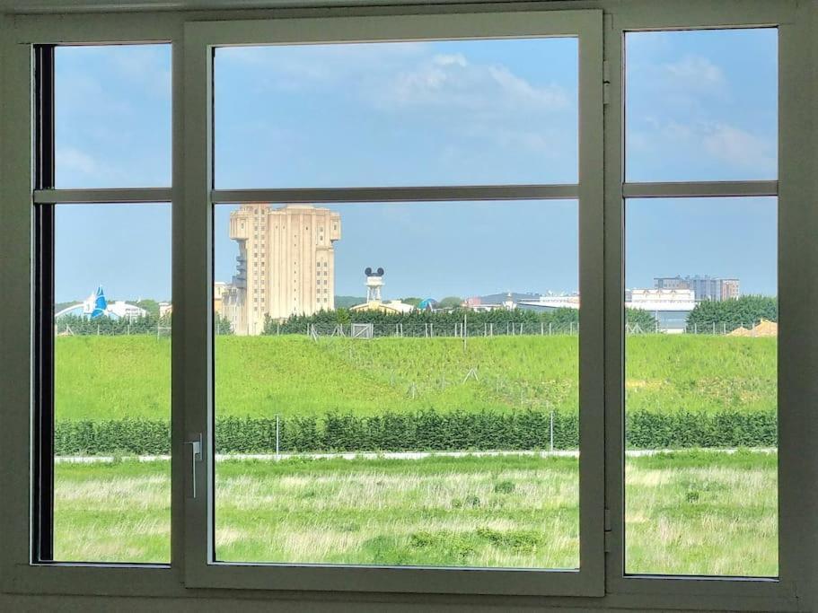 Suite Riviera - Vue Disneyland Chessy  Exterior foto
